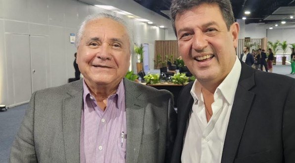 George Trigueiro com o ex-ministro da Saúde Luiz Henrique Mandetta, em evento no Rio de Janeiro