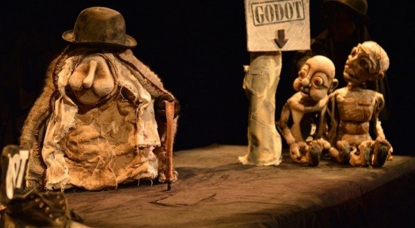 Caixa Cultural Recife apresenta espetáculo infantil "Hoje, Godot Não Vem!"