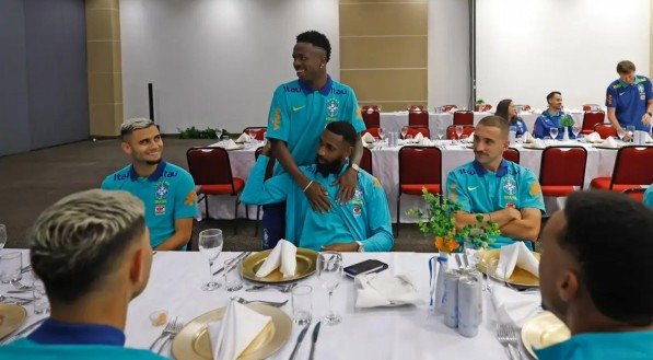 Seleção brasileira se apresenta em Belém para jogos das Eliminatórias da Copa do Mundo