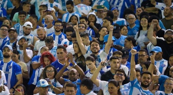 Torcida do Paysandu no Curuzu