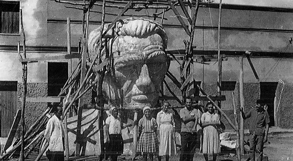 Cabeça da estátua Padre Cicero, escultura de Armando Lacerda