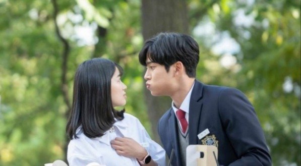 Imagem do dorama "Extraordinary You"