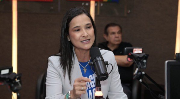 Ingrid Zanella, presidente eleita da OAB-PE, na Rádio Jornal.