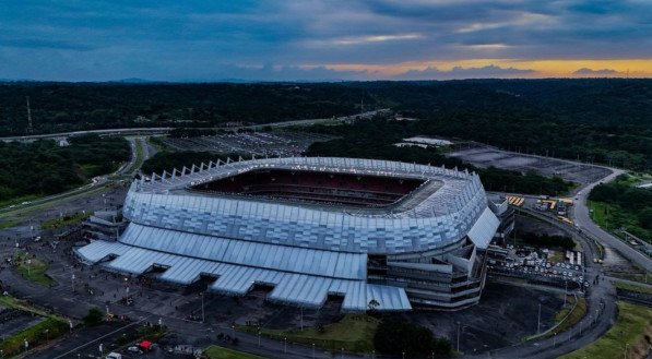 Imagem área da Arena de Pernambuco, em São Lourenço da Mata