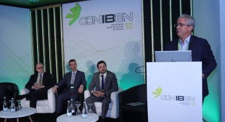 Painéis sobre diversos aspectos do setor energético foram tema do segundo dia de Coniben, em Lisboa.