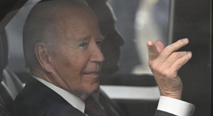 Imagem do presidente dos Estados Unidos, Joe Biden, durante viagem a Lima, no Peru