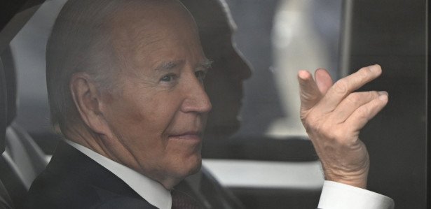 Imagem do presidente dos Estados Unidos, Joe Biden, durante viagem a Lima, no Peru