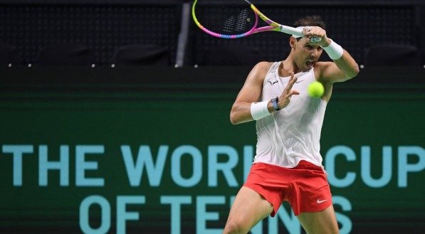 Rafael Nadal em treino para a Copa Davis 2024