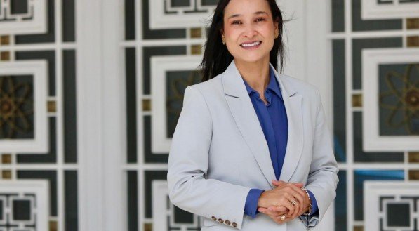Nova presidente da OAB de Pernambucano, Ingrid Zanella