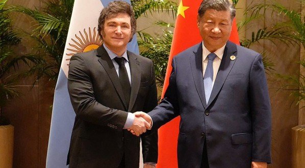 Javier Milei troca ataques por pragmatismo com Xi Jinping