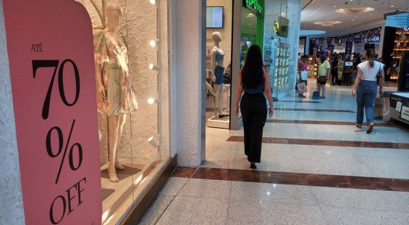 Lojas do RioMar Recife oferecem descontos de até 70% nesta Black Friday