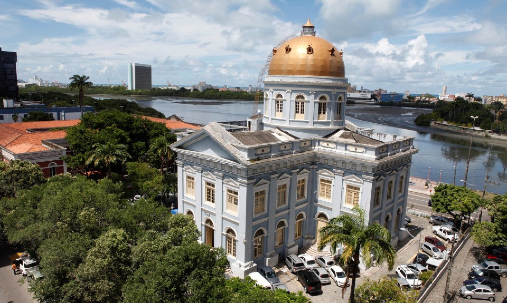 Pal&aacute;cio Joaquim Nabuco, antiga sede de Alepe