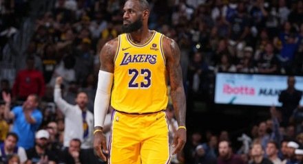 Imagem do veterano Lebron James, jogador do Los Angeles Lakers, da NBA