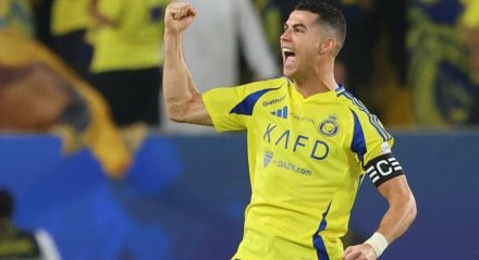 Cristiano Ronaldo celebra gol pelo Al Nassr