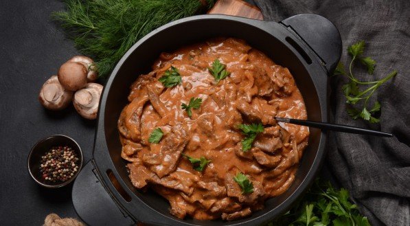 Imagem ilustrativa do strogonoff de carne!