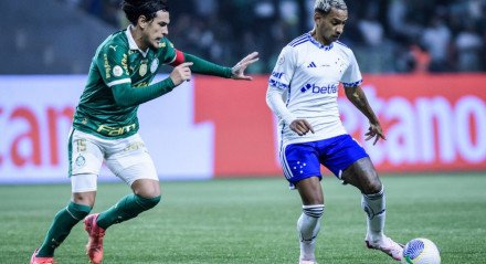 Cruzeiro e Palmeiras se enfrentam. 