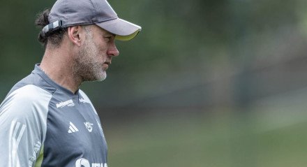 Gabriel Milito durante treinamento no CT do Galo. Foto: Pedro Souza | AtlÃ©tico-MG