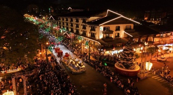 Cidade de Gramado (RS) em &eacute;poca natalina