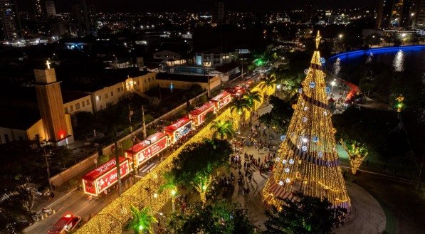 Imagem das caravanas da Coca-cola