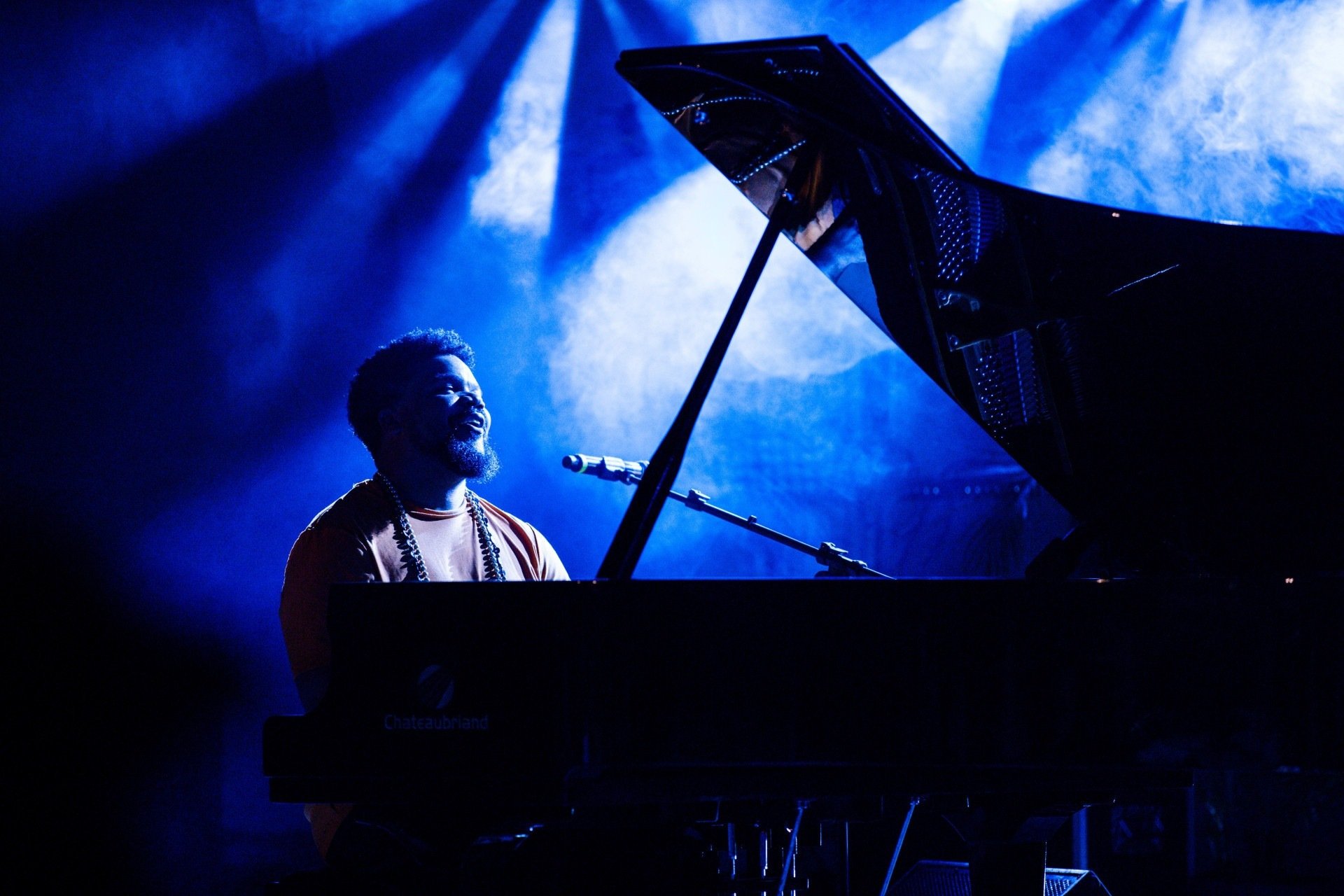 Amaro Freitas abre novo espaço de shows no Paço do Frevo, no Recife