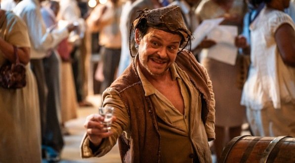 João Grilo, personagem interpretado por Matheus Nachtergaele