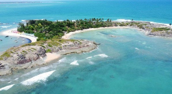 A Ilha de Santo Aleixo é um pequeno paraíso escondido em Sirinhaém que oferece muita beleza e calmaria