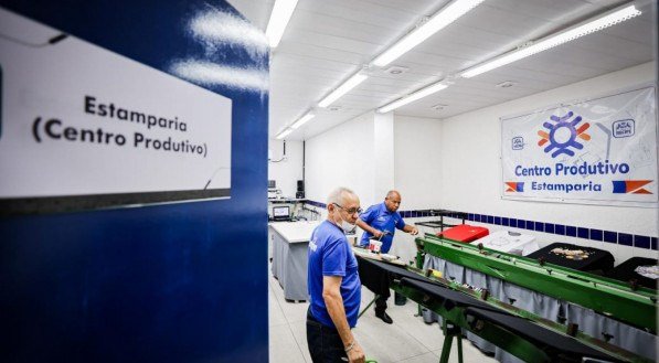 Imagem do centro de estamparia da escola profissionalizante Moacir de Melo Rego