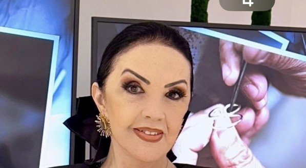 Sheila Wanderley, aniversariante de hoje