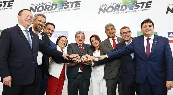 O primeiro passo para construir um sucessor é a transferência de capital político