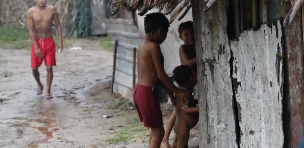Analfabetismo atinge um em cada cinco residentes de terras indígenas
