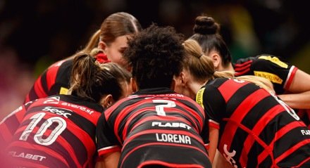 Imagem das jogadoras do Sesc RJ Flamengo na Superliga Feminina