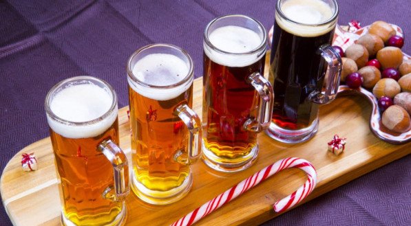 Pratos natalinos podem combinar com cerveja (Imagem: MaxyM | Shutterstock)