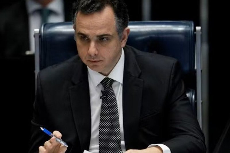 Rodrigo Pacheco presidente do Senado.