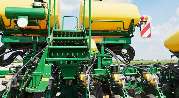 Industra brasileira máquinas agrocolas.
