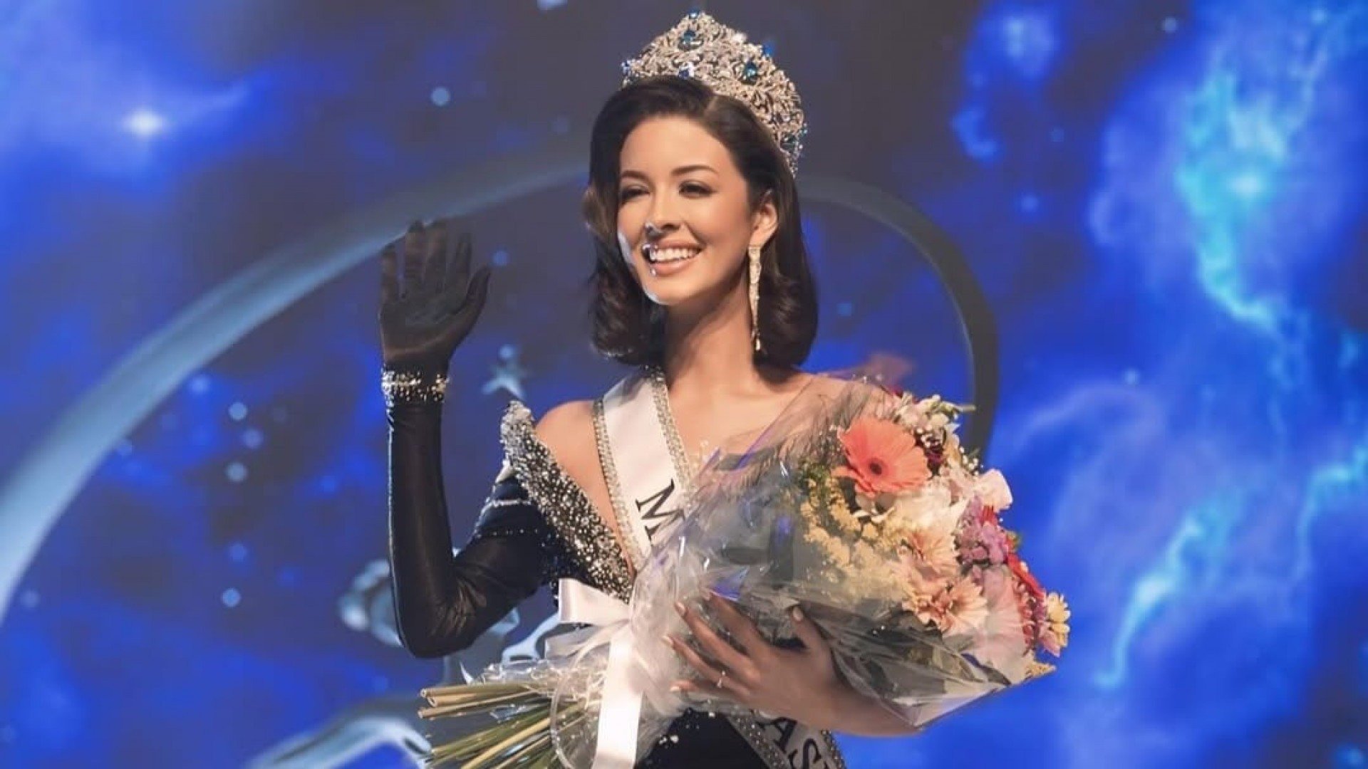 Pernambucana Luana Cavalcante foi coroada Miss Brasil