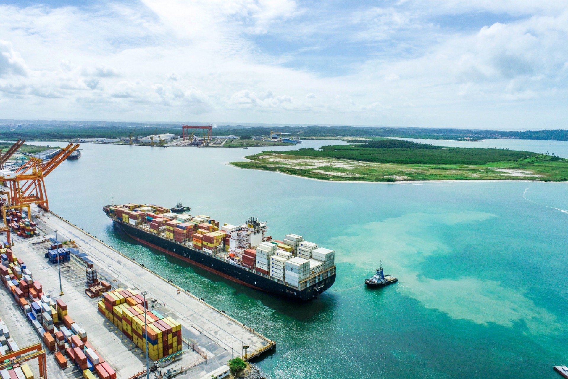Após a conclusão dos serviços, Suape terá o maior calado operacional para navios de contêineres entre os portos públicos brasileiros 