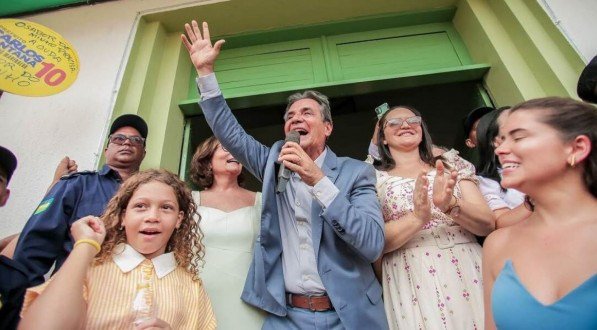 Santana foi eleito com 45,61% dos votos válidos