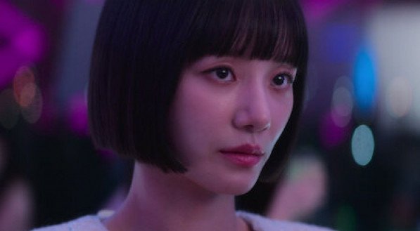 4 doramas se passam nos bastidores da fama e expõem a solidão por trás do sucesso
