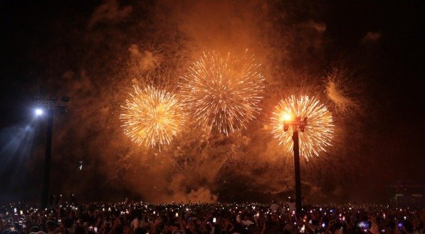 Queima de fogos na entrada do ano de 2025