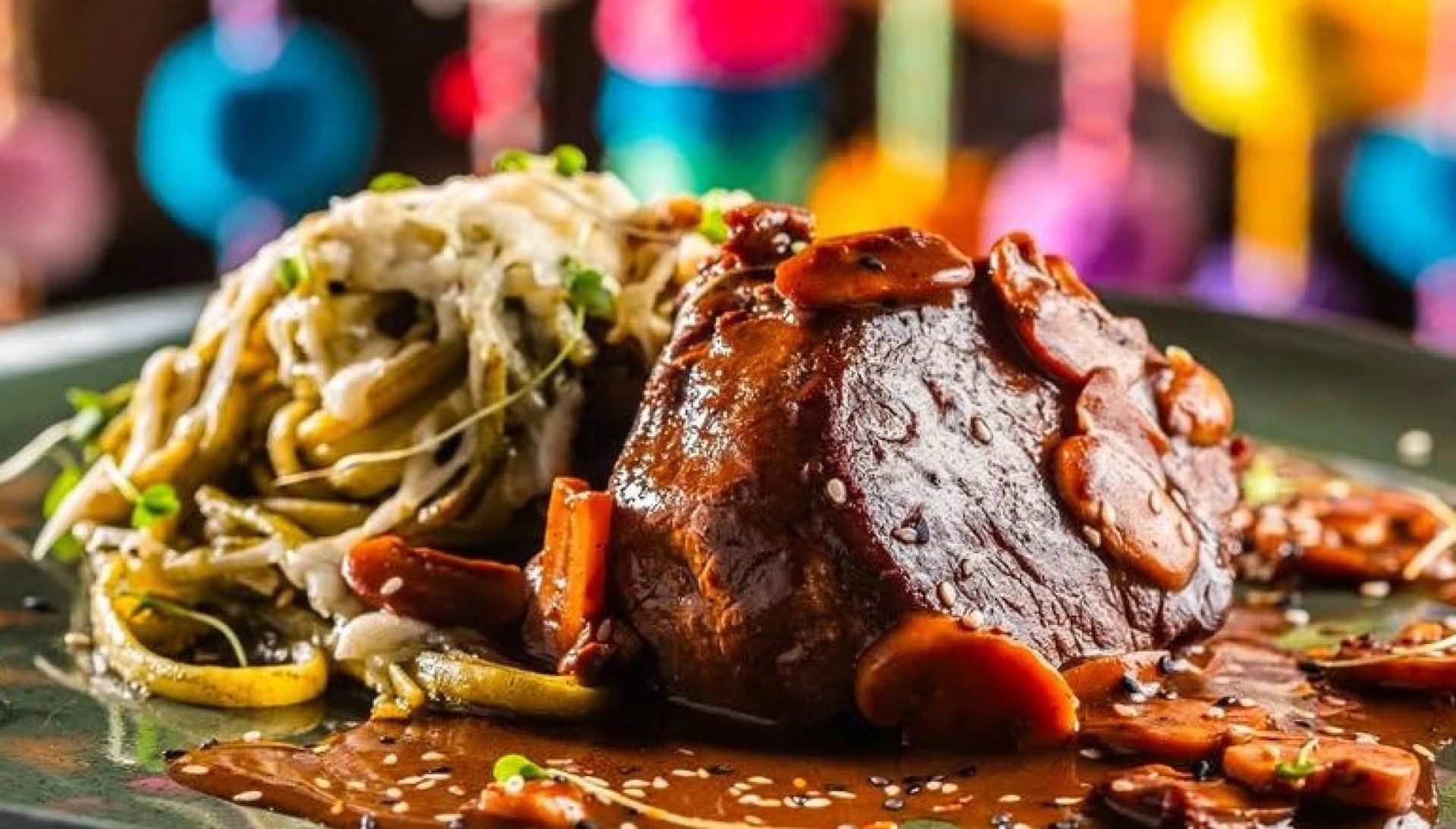 filé mignon com champingnon regado em salsa especial