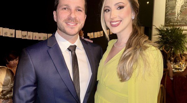 Michele e Jeferson Belo, em evento social