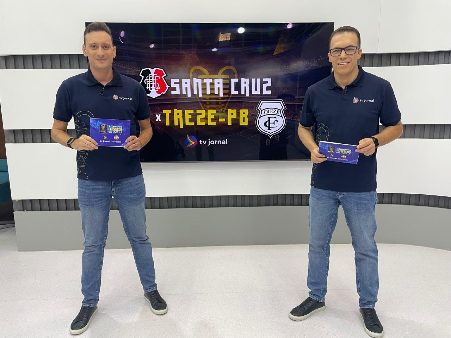 Imagem de Aroldo Costa e Igor Moura na transmissão da TV Jornal/SBT Divulgação