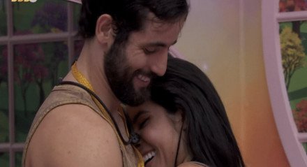 Diversos casais encontraram a sua cara-metade no BBB (Imagem: Reprodução digital | TV Globo) 