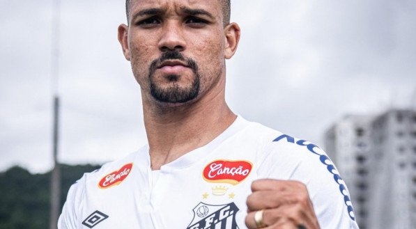 Santos anuncia o reforço de Zé Ivaldo até o final de 2025