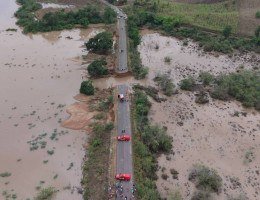 Segundo o governo estadual, as buscas continuam para localizar a terceira pessoa, ainda desaparecida