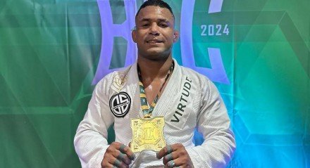 Gibson Santos, lutador pernambucano de Jiu-Jitsu