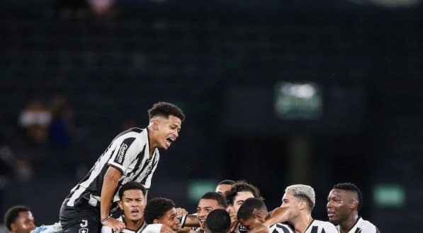 O Alvinegro conquistou sua primeira vitória no Carioca