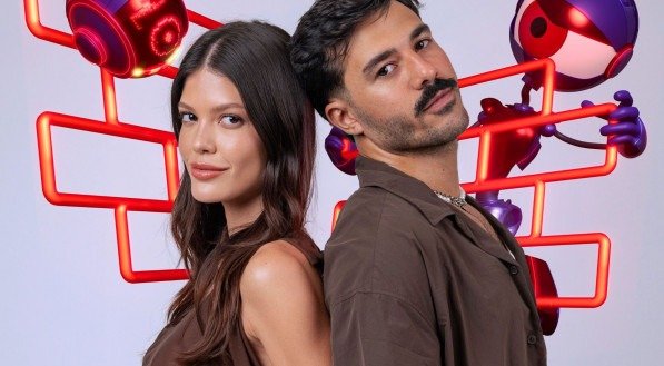 Vitória Strada e Mateus 2