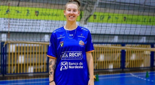 Imagem de Betina, nova contratação do Recife Vôlei