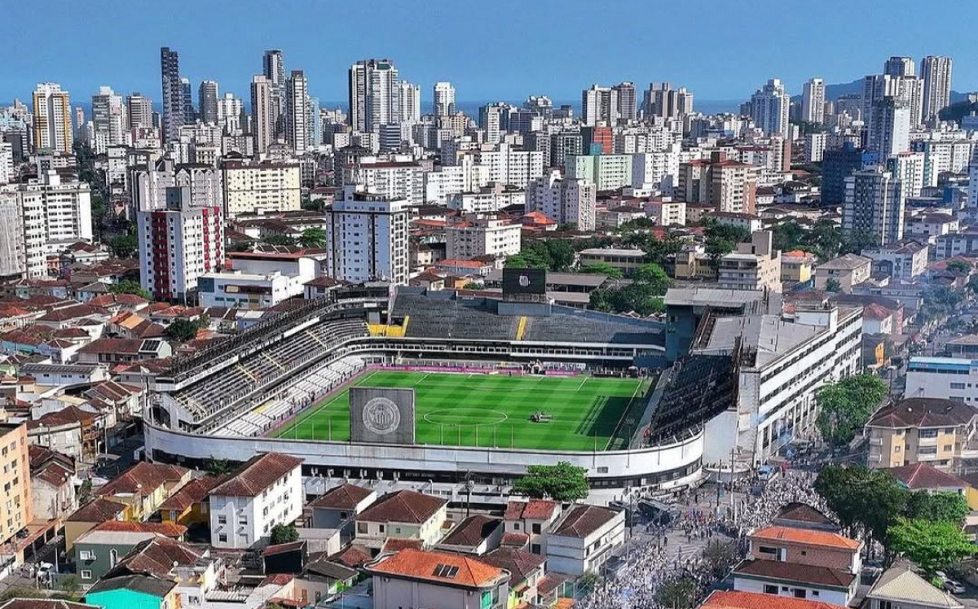 Imagem aérea da Vila Belmiro, estádio do Santos João Paulo/Instagram/Santos